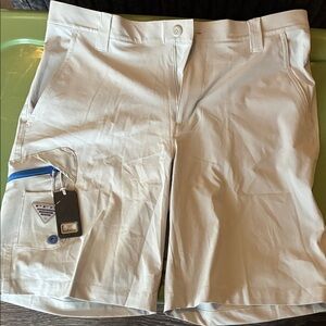 Men's Beige Cargo Shorts with Blue Accent
